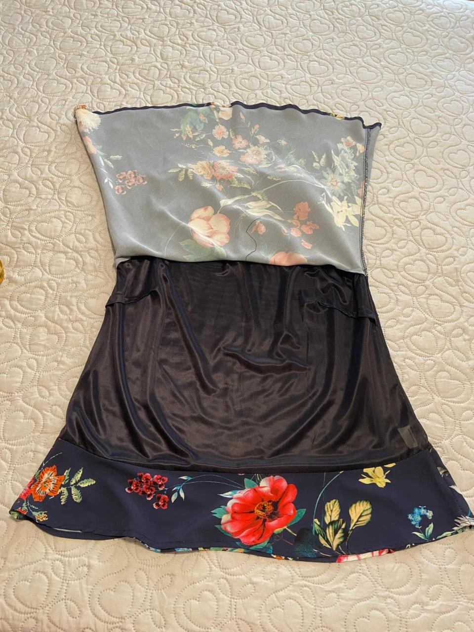 Blusa vaporosa, estampado floral, doble, con forro. Cerezas. Talla L – photo 13